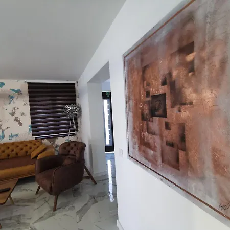 Excellent Time Apartment