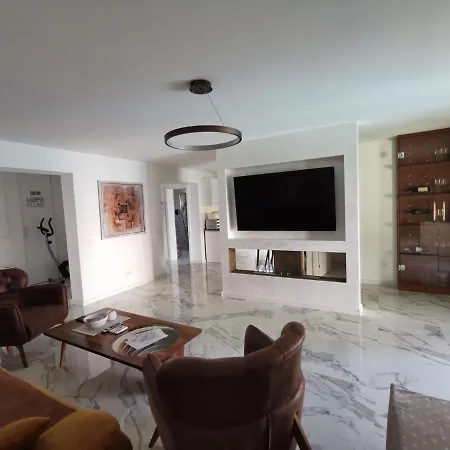 Apartment Excellent Time Belgrade