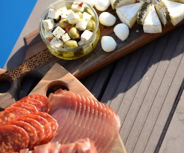 Excellent Time 아파트 *