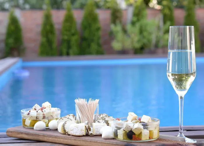 아파트 Excellent Time