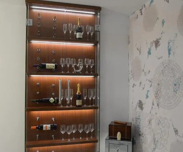 아파트 Excellent Time