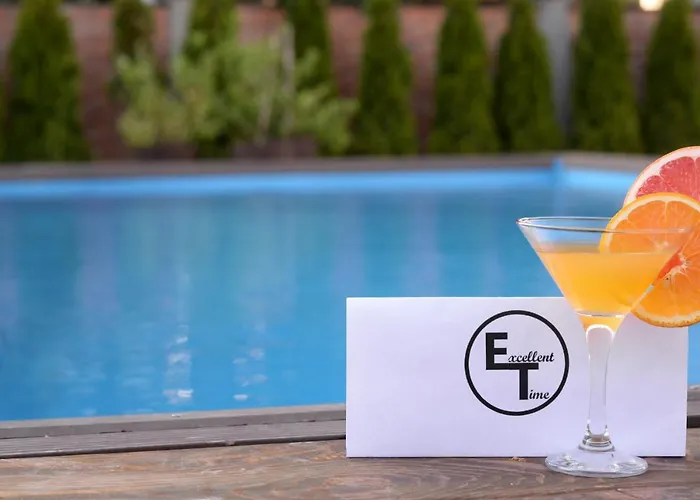 아파트 Excellent Time